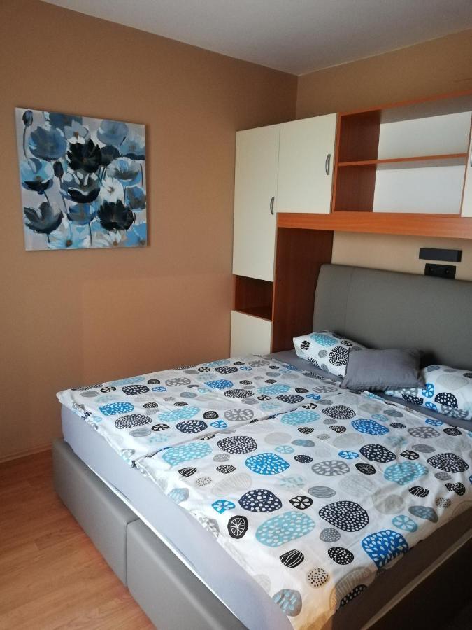 Apartmani Danijela Tomicic Lopar Exterior foto