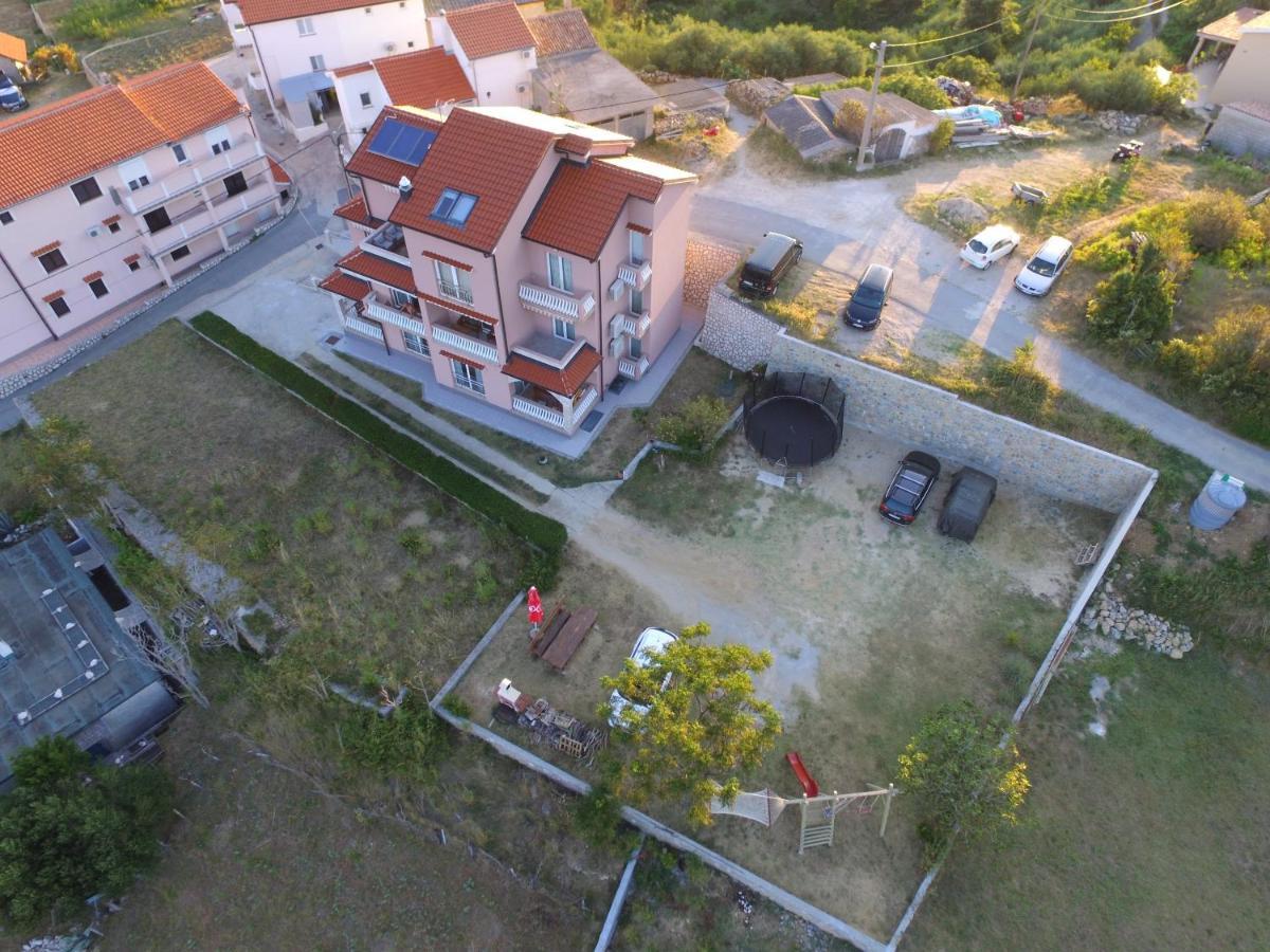 Apartmani Danijela Tomicic Lopar Exterior foto