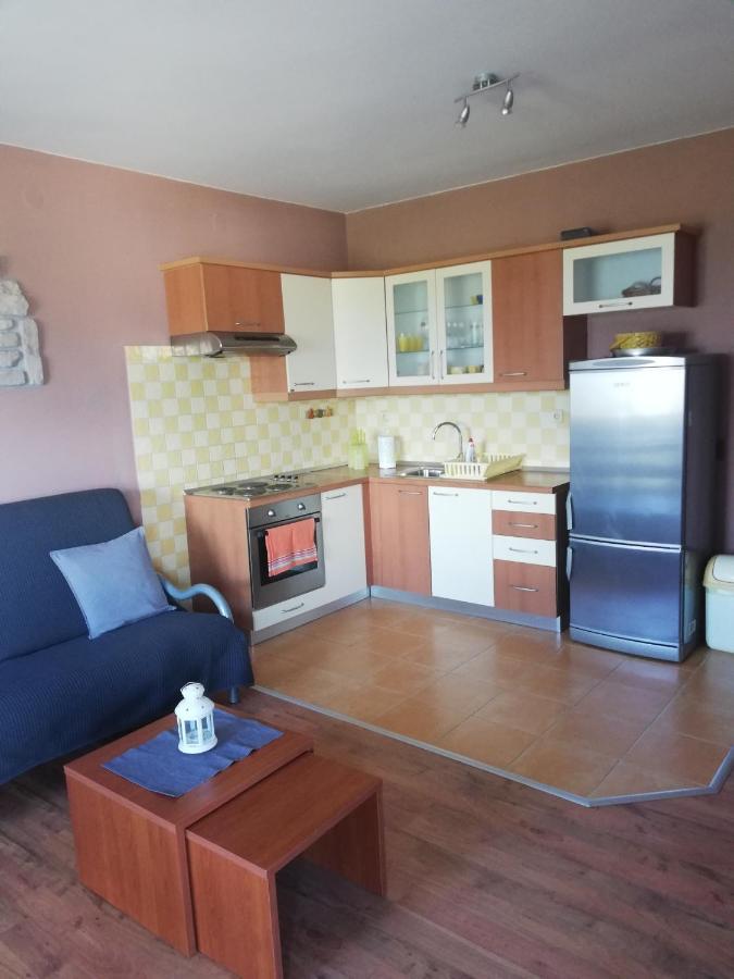 Apartmani Danijela Tomicic Lopar Exterior foto