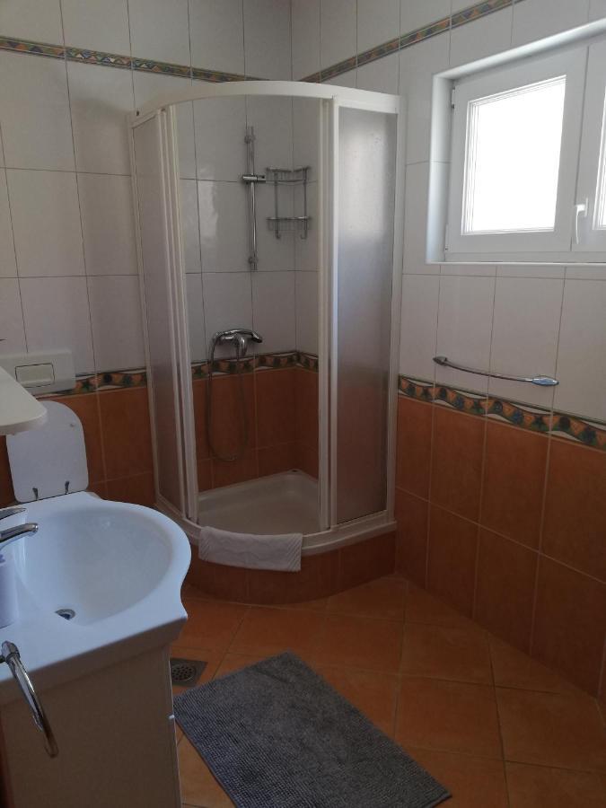 Apartmani Danijela Tomicic Lopar Exterior foto